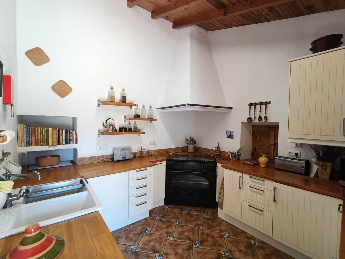 Finca met drie slaapkamers nabij Almogía in Almogía - foto 7