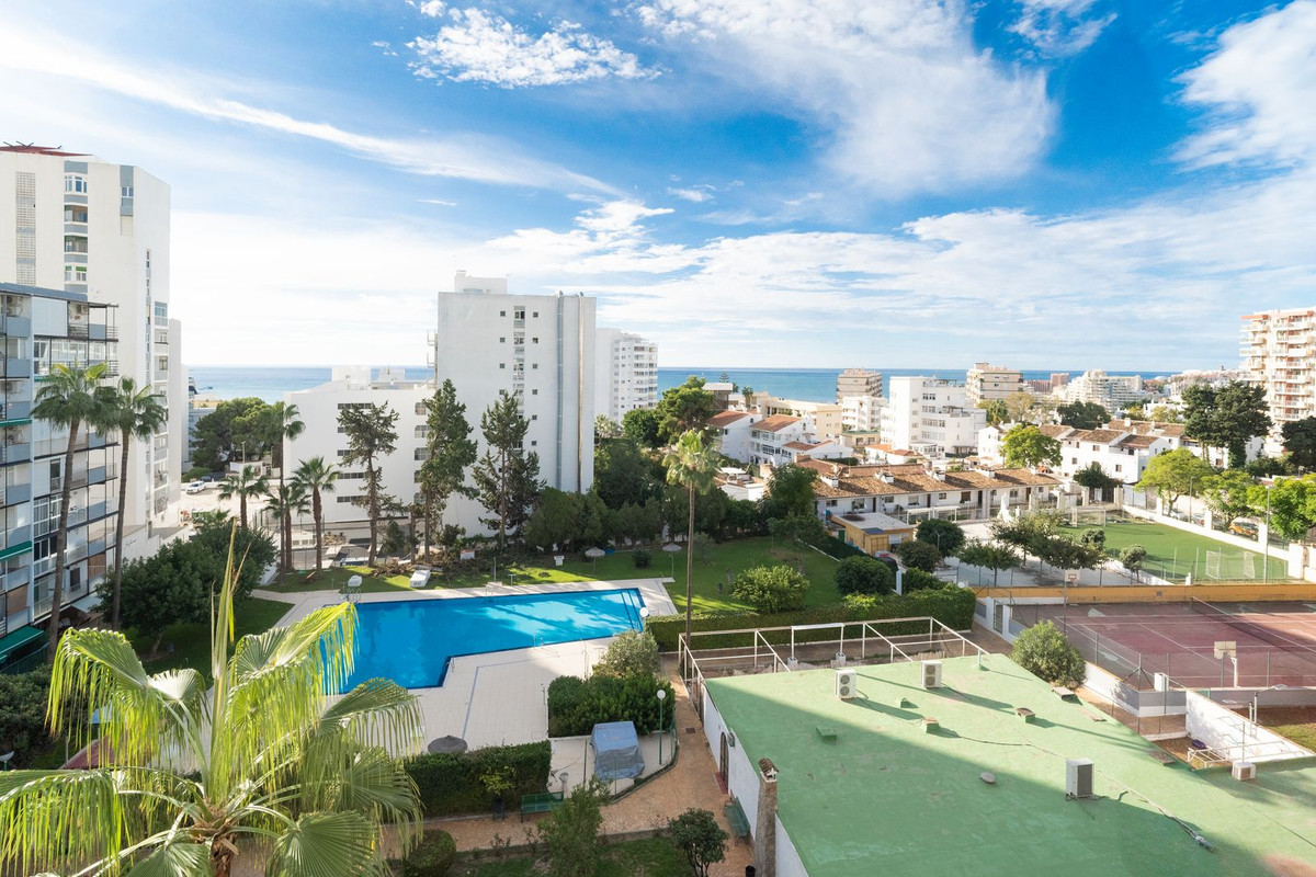 1 bedroom Apartment in Benalmadena Costa in Benalmadena Costa - foto 2