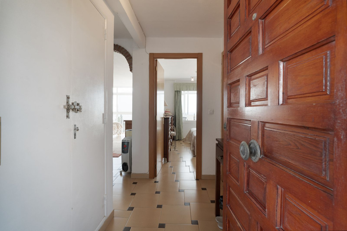 1 bedroom Apartment in Benalmadena Costa in Benalmadena Costa - foto 15
