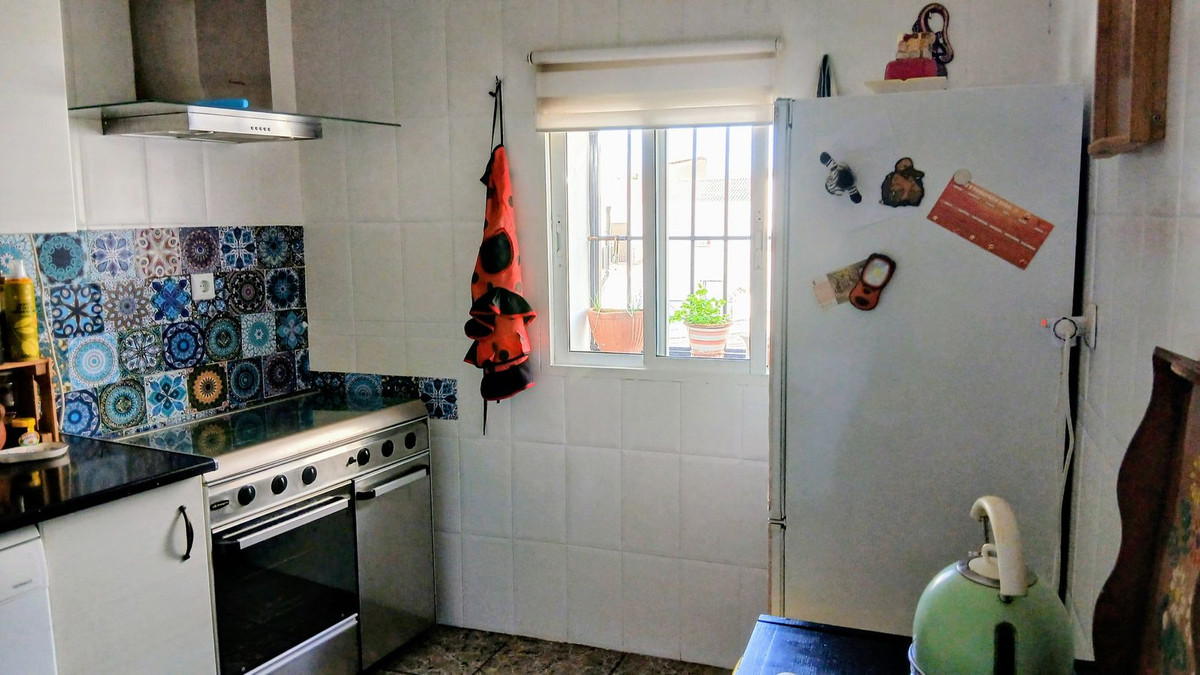 Drie-slaapkamer stadswoning in Almáchar in Almachar - foto 10