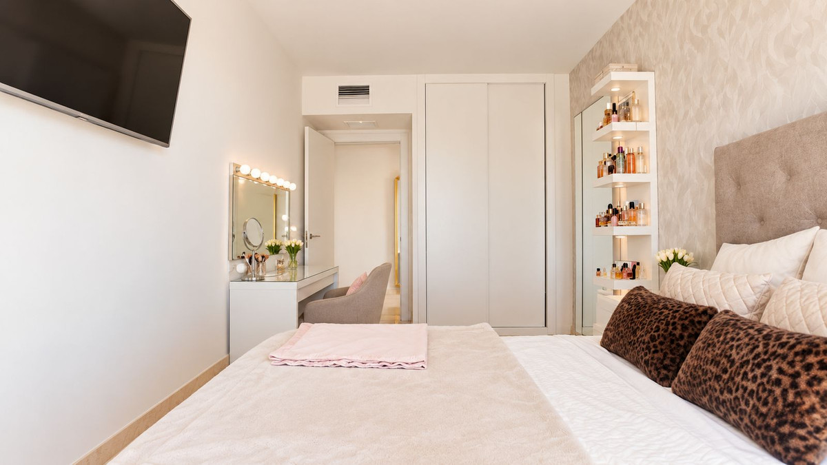 Appartement met twee slaapkamers in Riviera del Sol in Riviera del Sol - foto 12