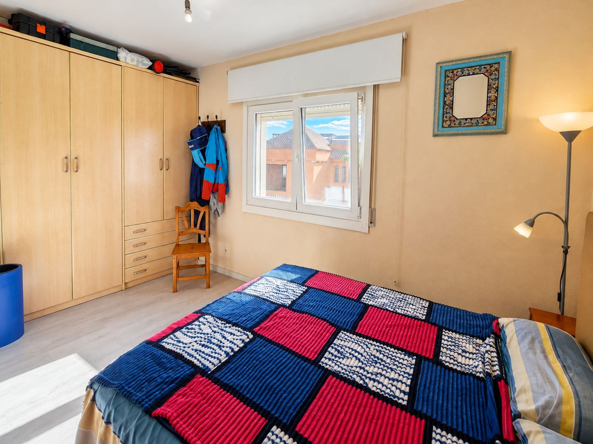 1 bedroom Apartment in La Duquesa in La Duquesa - foto 9
