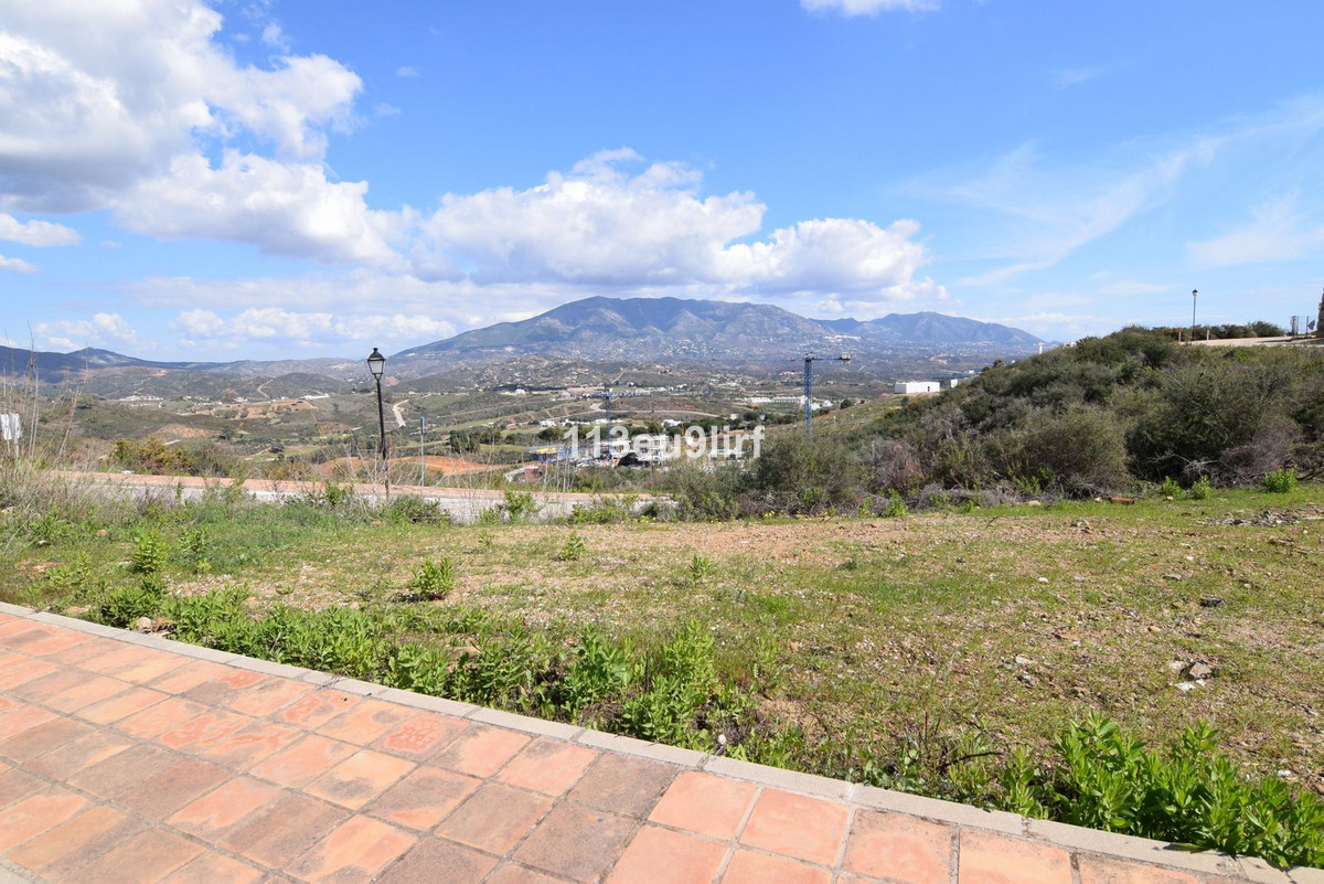 Plot in La Cala Golf in La Cala Golf - foto 4